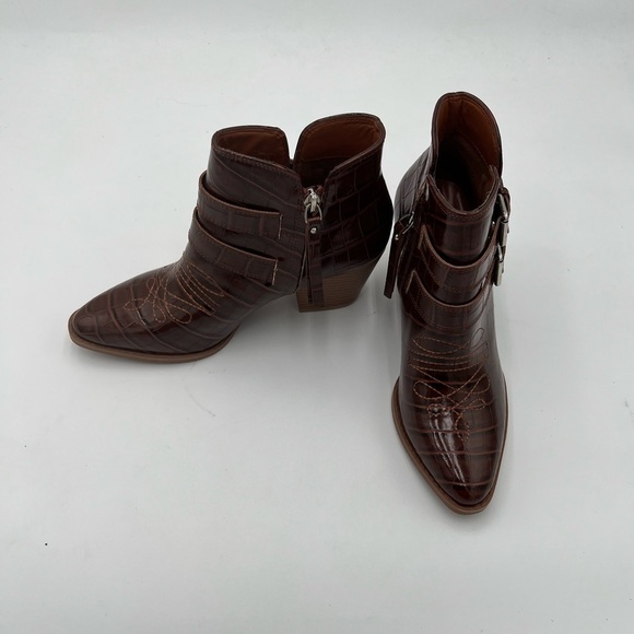 ZBY Snake Pattern Double Buckle Heel Ankle Boots Size 6 1/2 - Picture 7 of 12